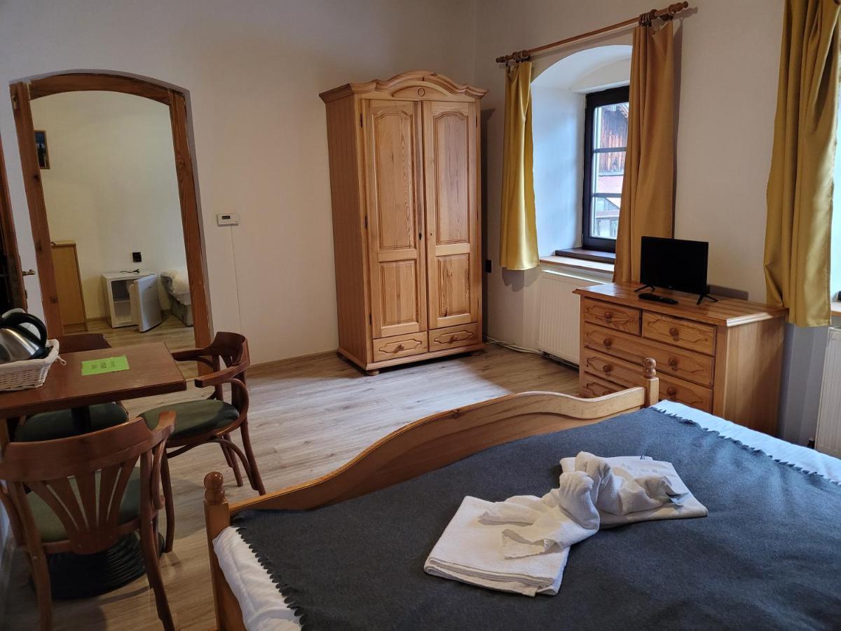 Penzion Klopacka Špania Dolina Exterior foto
